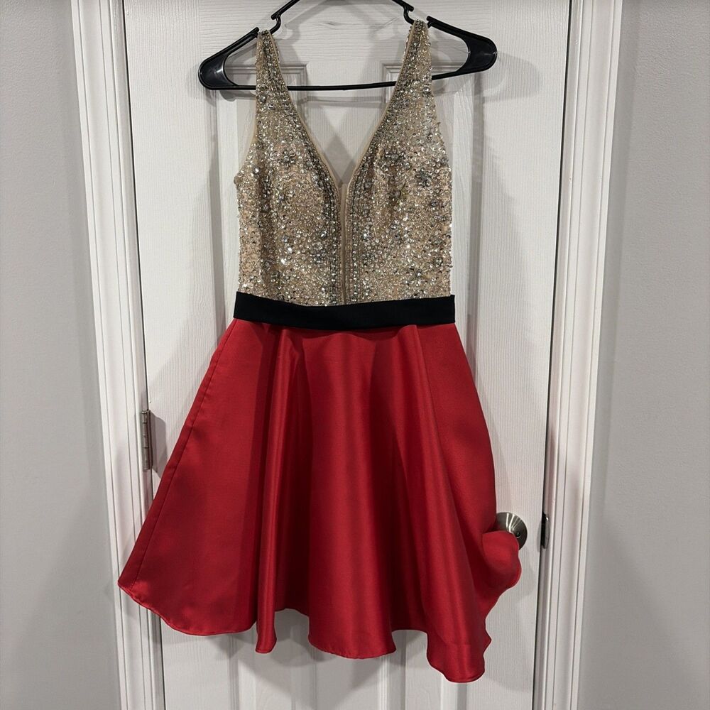 Jovani Diamond and Red Dress We Black Belt Size 4